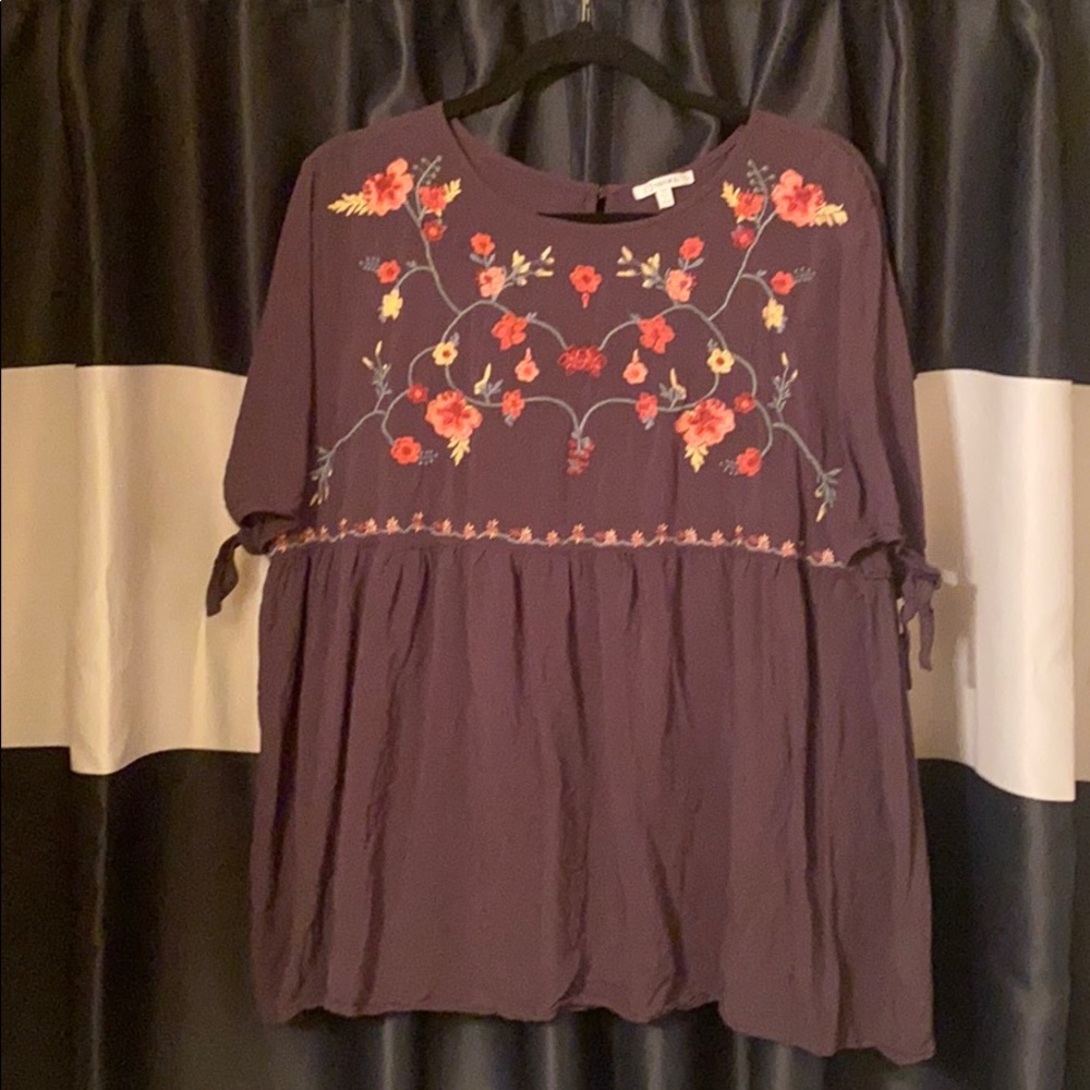 Plus Size Embroidered Top